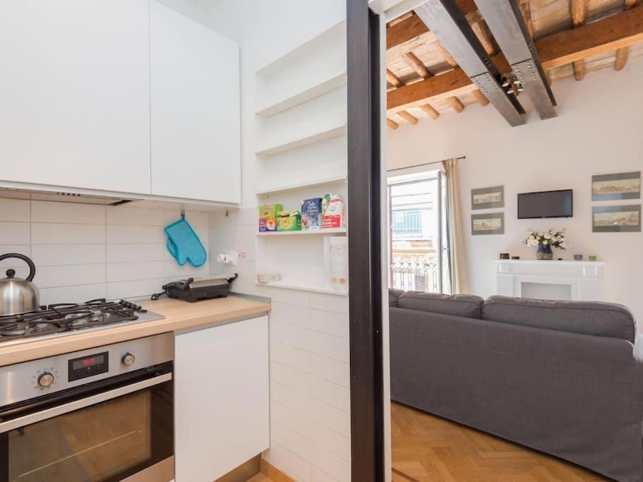 Apartment Trevi Fountain Luxury